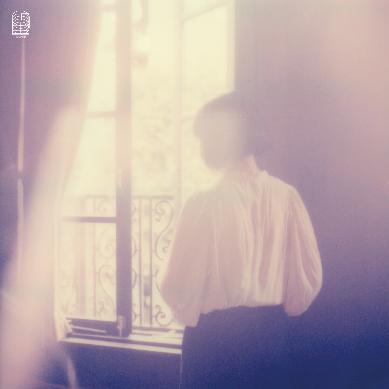 Ai Aso - Faintest Hint - LEVITATION