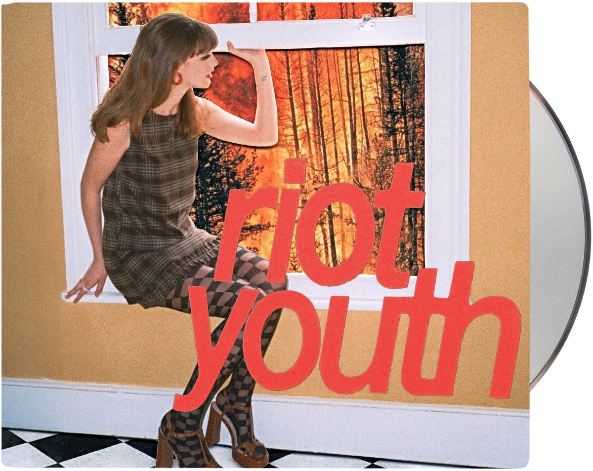 Chloe Slater - Riot Youth (CD) - LEVITATION