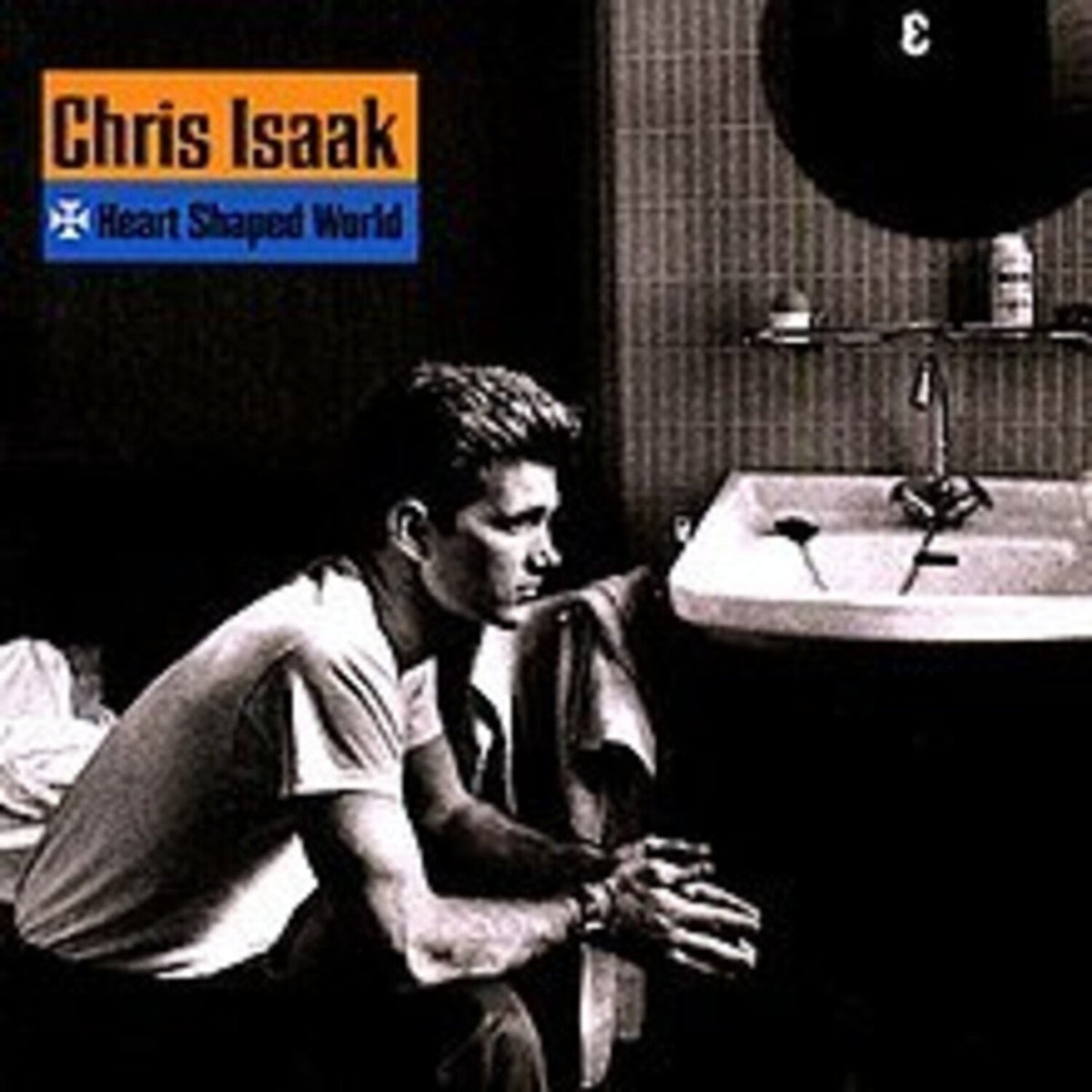 Chris Isaak - Heart Shaped World - LEVITATION