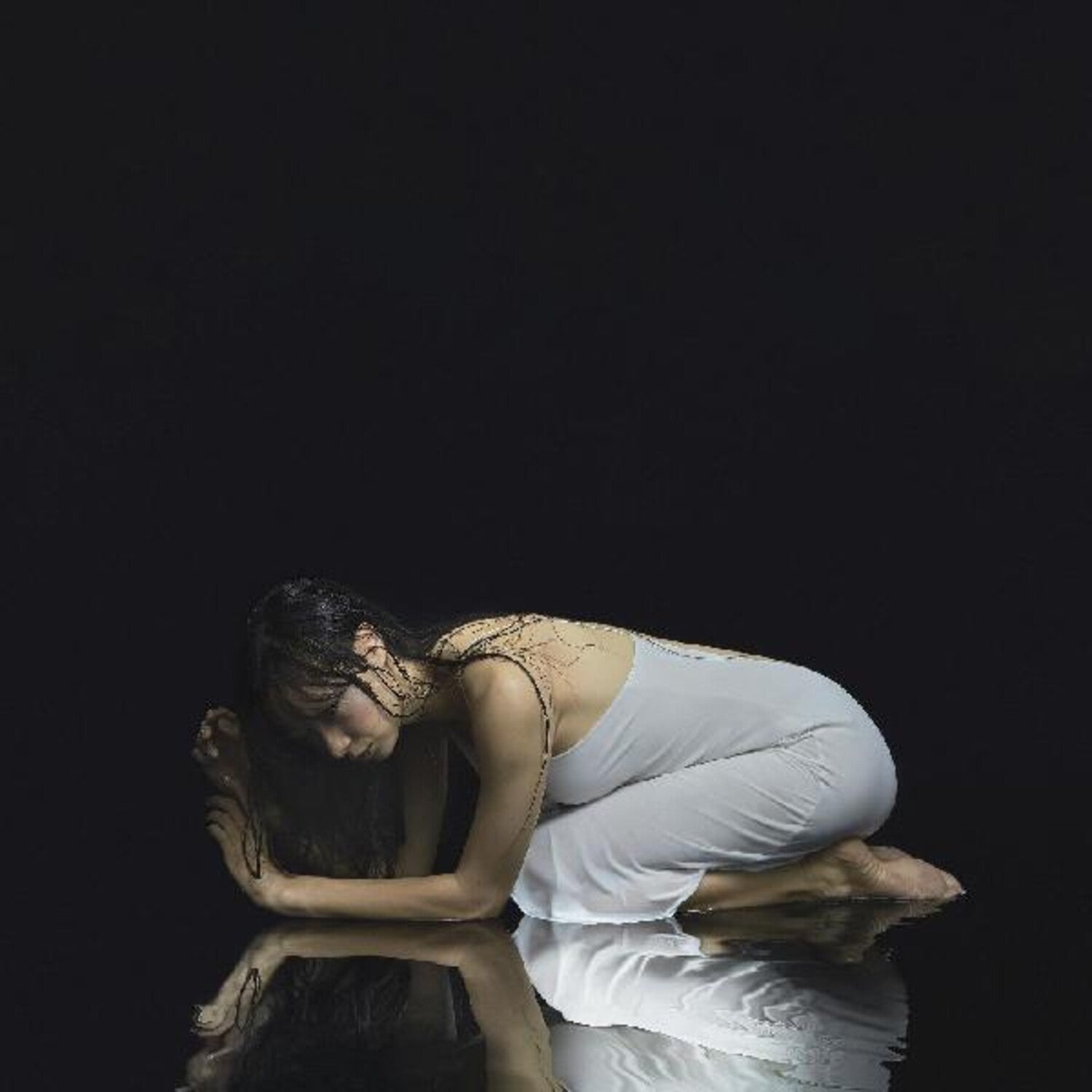 Lucinda Chua - Antidotes - LEVITATION