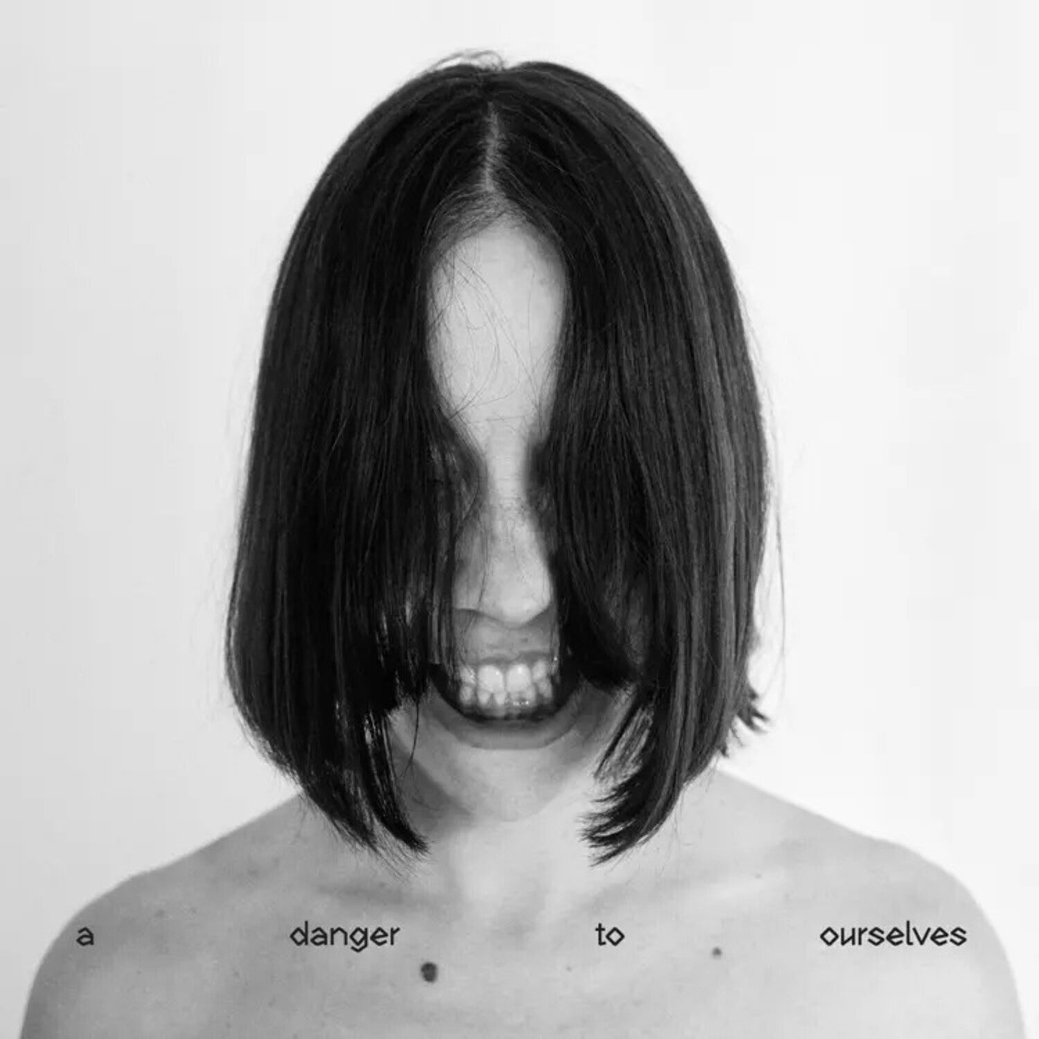 Lucrecia Dalt - A Danger to Ourselves - LEVITATION