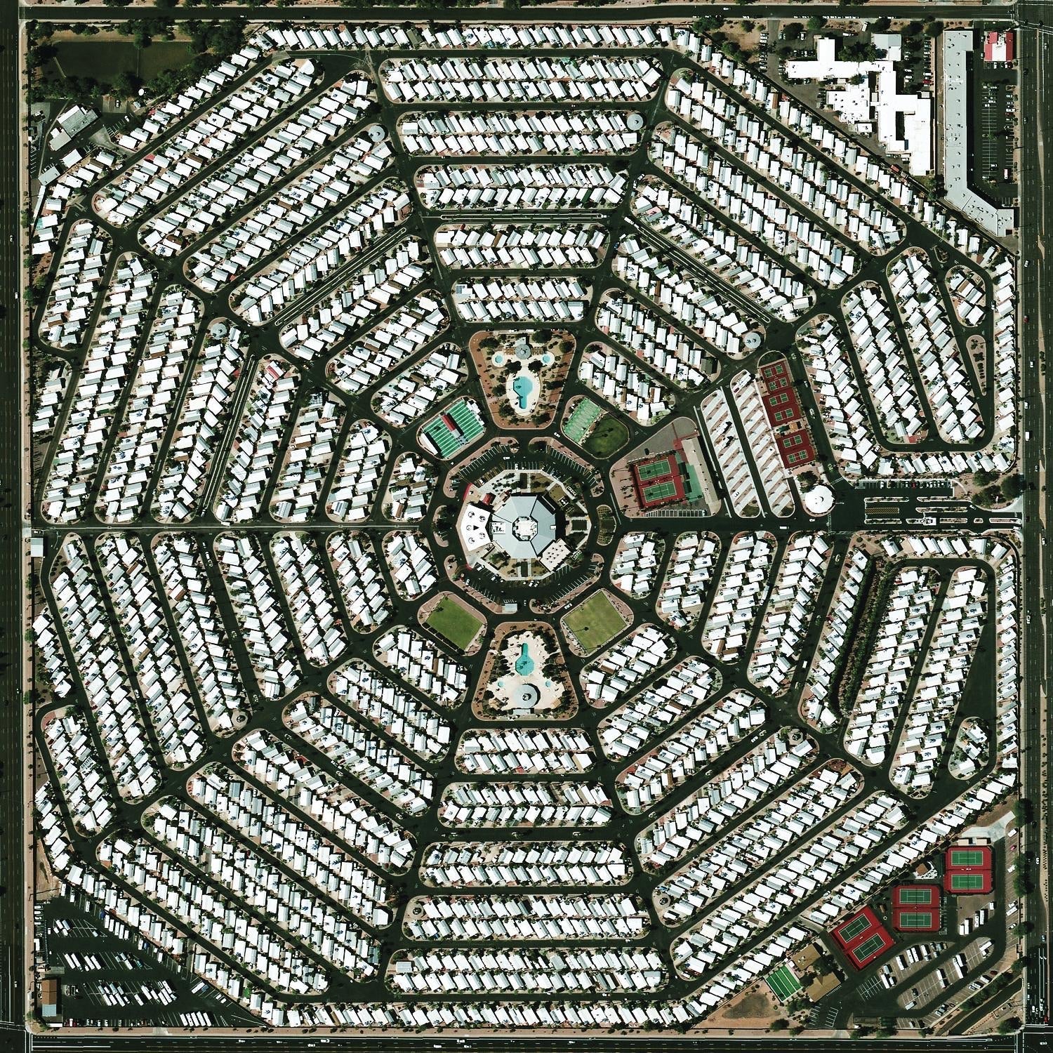 Modest Mouse - Strangers to Ourselves (Cd) - LEVITATION