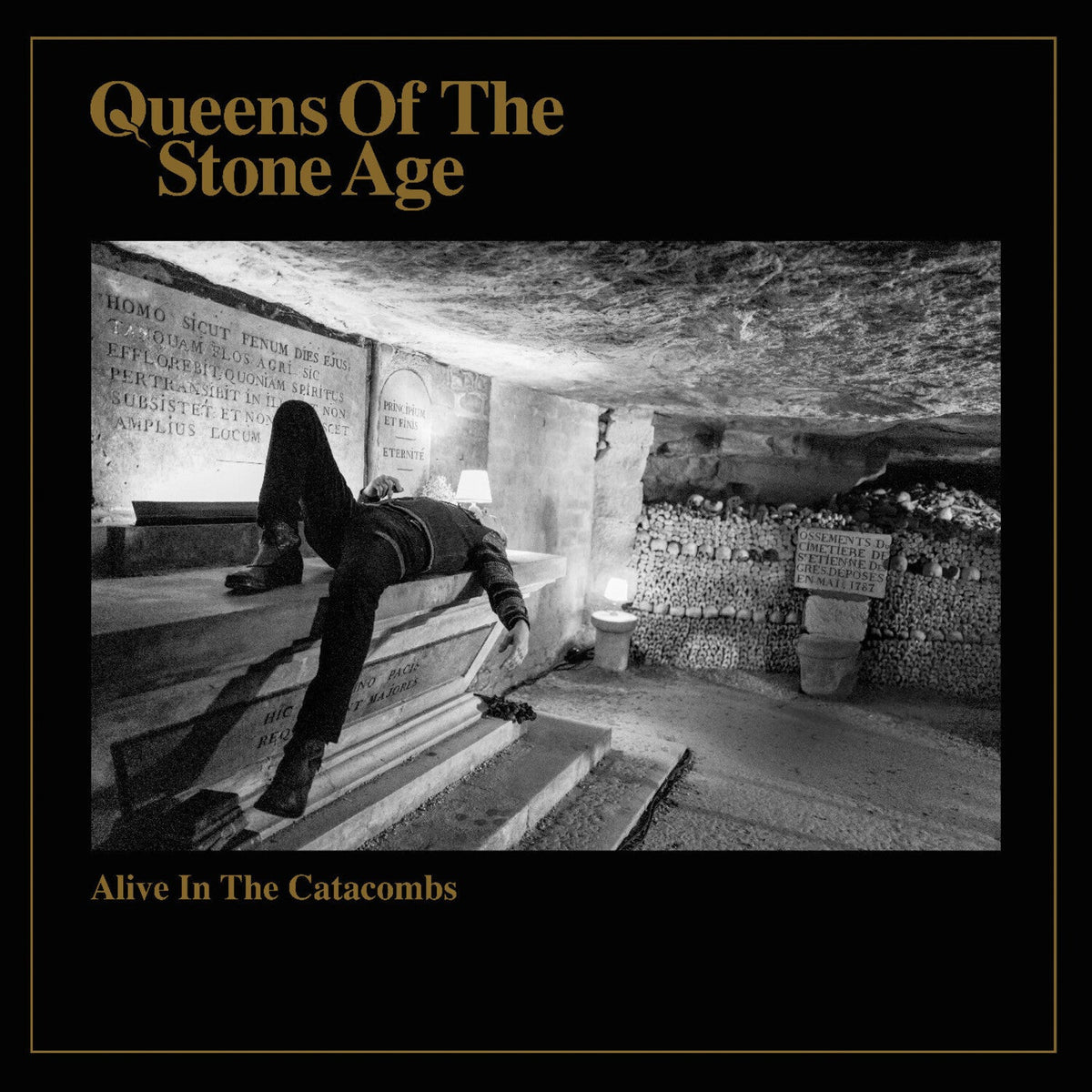 Queens of the Stone Age - Alive in the Catacombs - LEVITATION