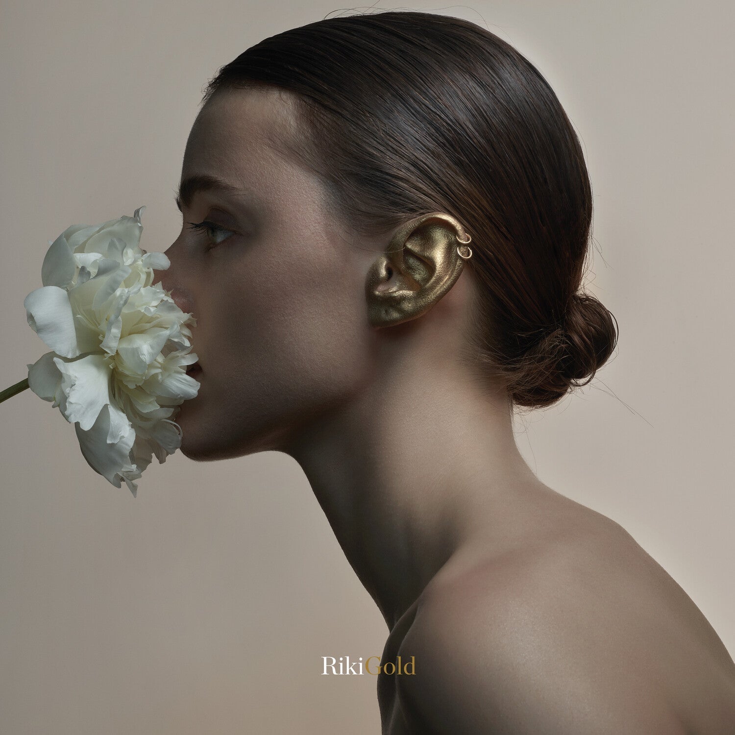 Riki - Gold - LEVITATION
